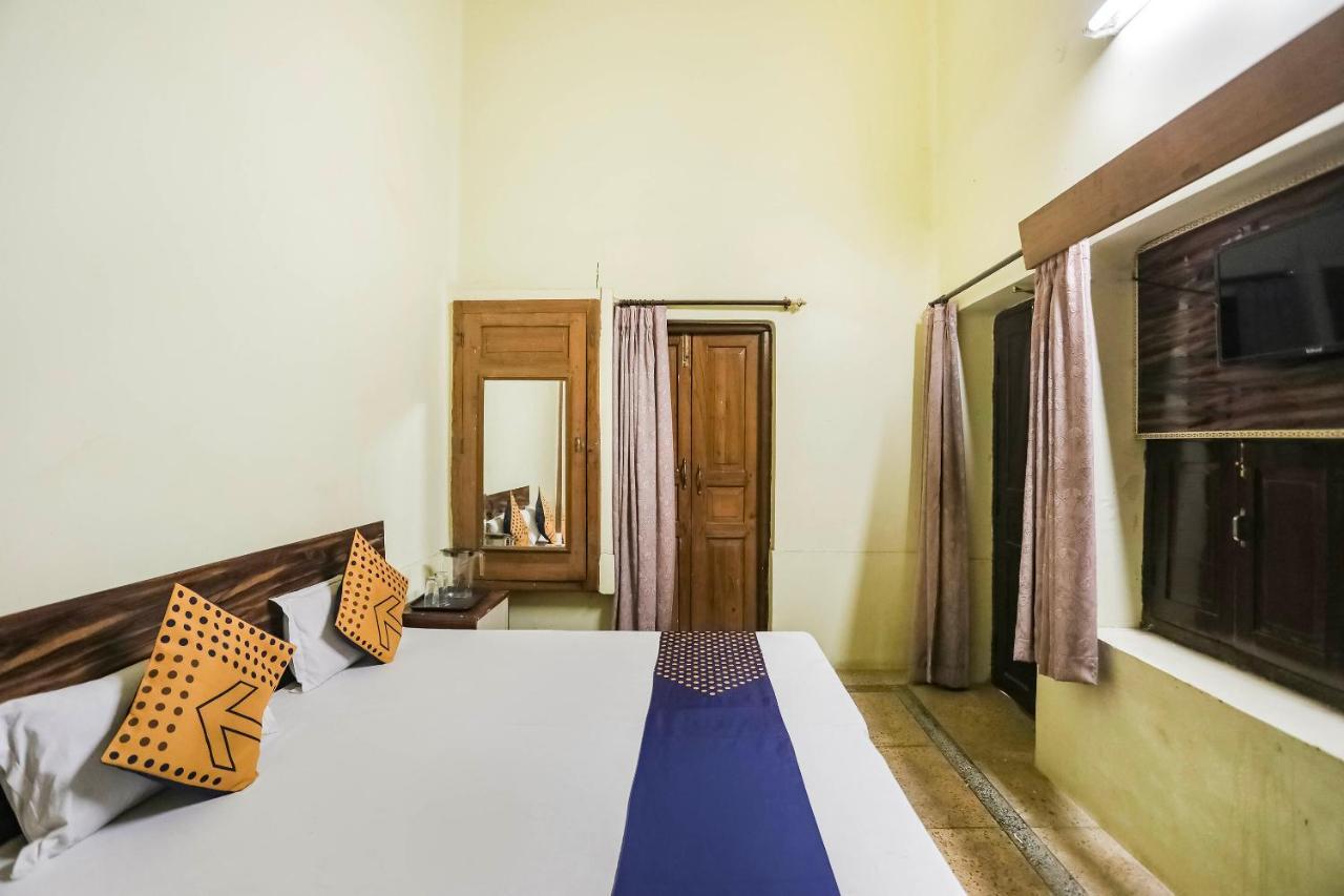 Spot On 64751 Hotel Shivani Palace Muthiganj Экстерьер фото