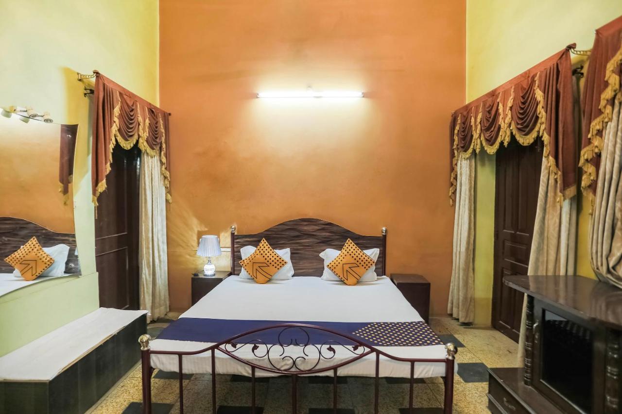 Spot On 64751 Hotel Shivani Palace Muthiganj Экстерьер фото